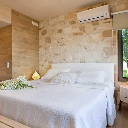 Vollard With Amazing View Pool Villa Heraklion (Crete)